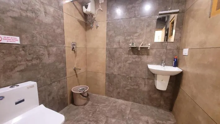 Newcastle Holidays & Resorts 5 Bhk Entire Property With Kitchen 15 Guests Near Munnar Idukki Indie
