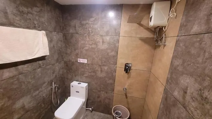 Newcastle Holidays & Resorts 5 Bhk Entire Property With Kitchen 15 Guests Near Munnar Idukki 0*,  Indie