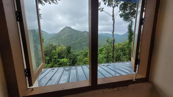 Newcastle Holidays & Resorts 5 Bhk Entire Property With Kitchen 15 Guests Near Munnar Idukki 0*,  Indie