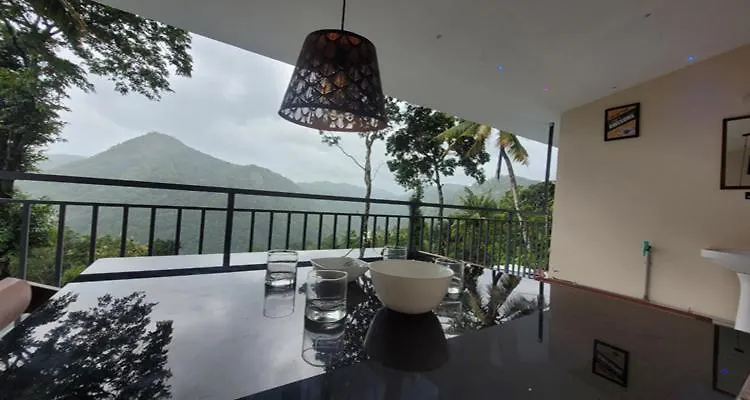 Newcastle Holidays & Resorts 5 Bhk Entire Property With Kitchen 15 Guests Near Munnar Idukki Vila