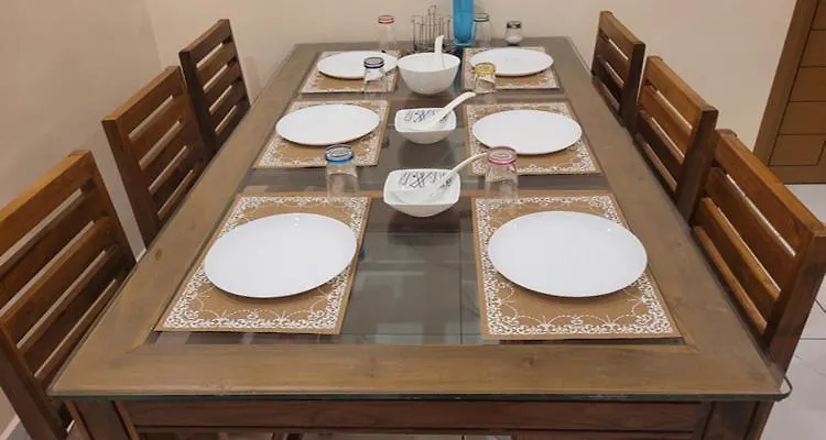 Newcastle Holidays & Resorts 5 Bhk Entire Property With Kitchen 15 Guests Near Munnar Idukki 0*,
